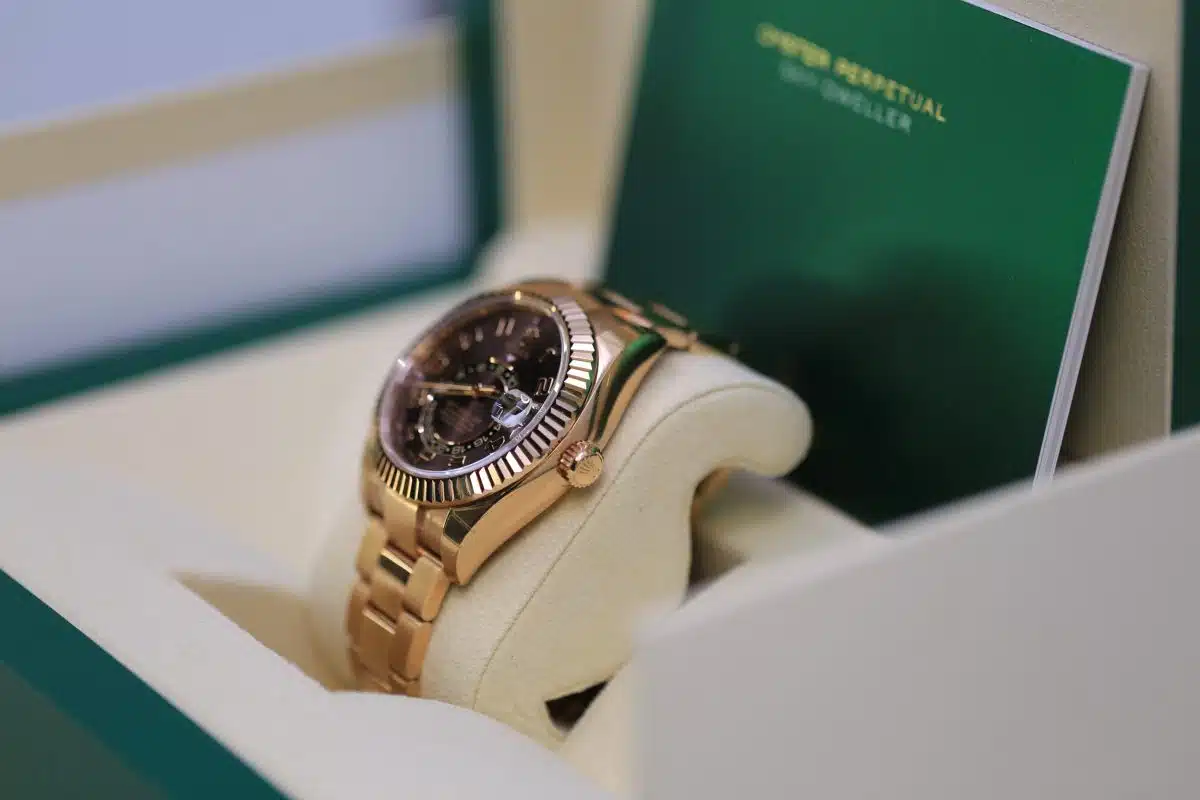 Timepieces authentication - Luxury Watches USA